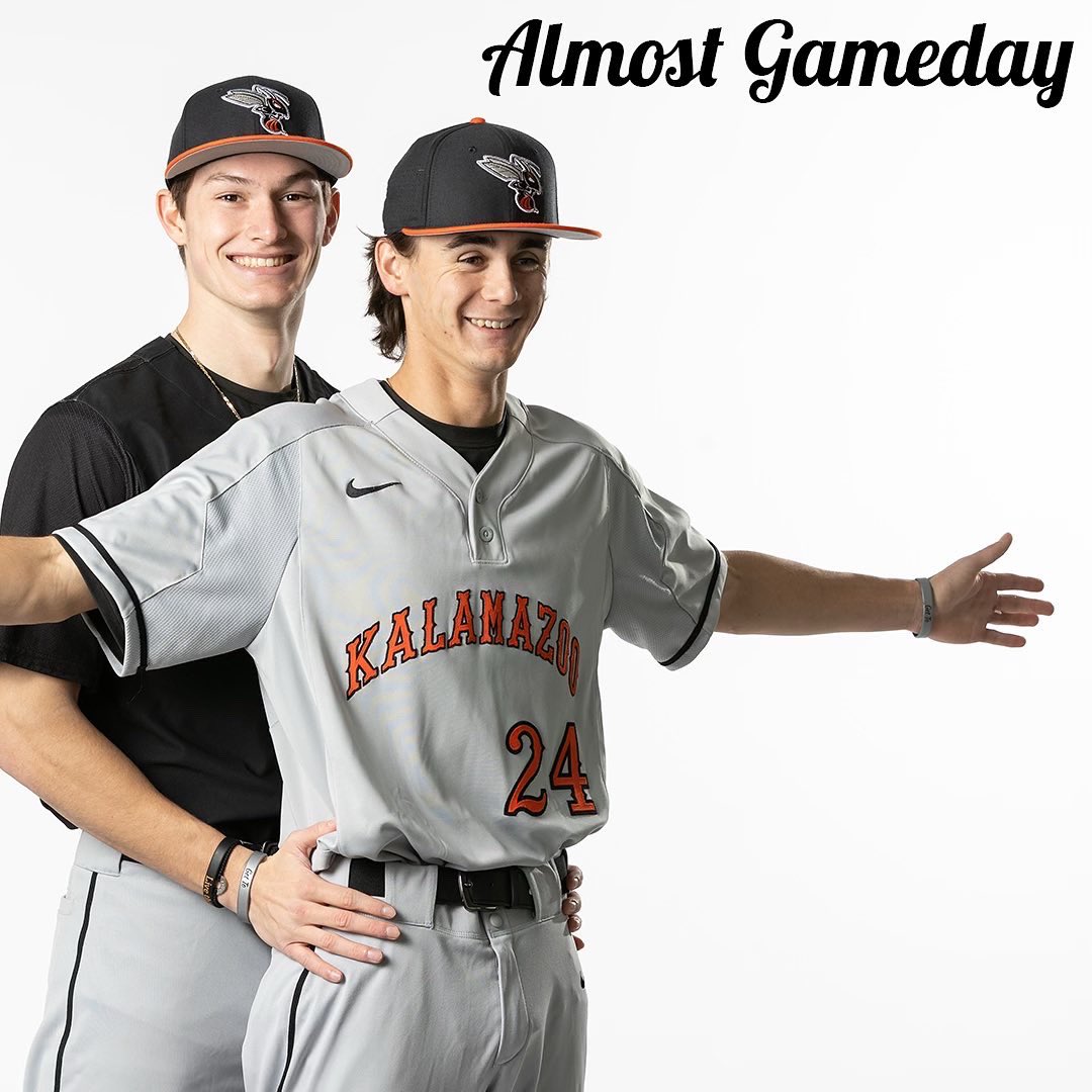 kzoobaseball's tweet photo. Almost Gameday 🤝

#GetTo https://t.co/JVvR2S2LWP