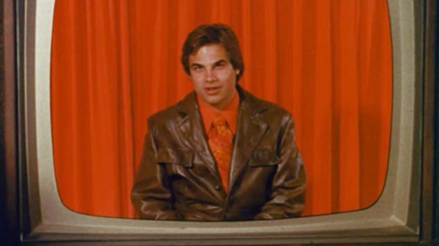 TrashMovieKings's tweet image. We did it. We’ve seen THE ASTROLOGER. Watch if you can find ASAP. And look for pod on TUESDAY. 

Hell is earth. God is dead. Shit on life.