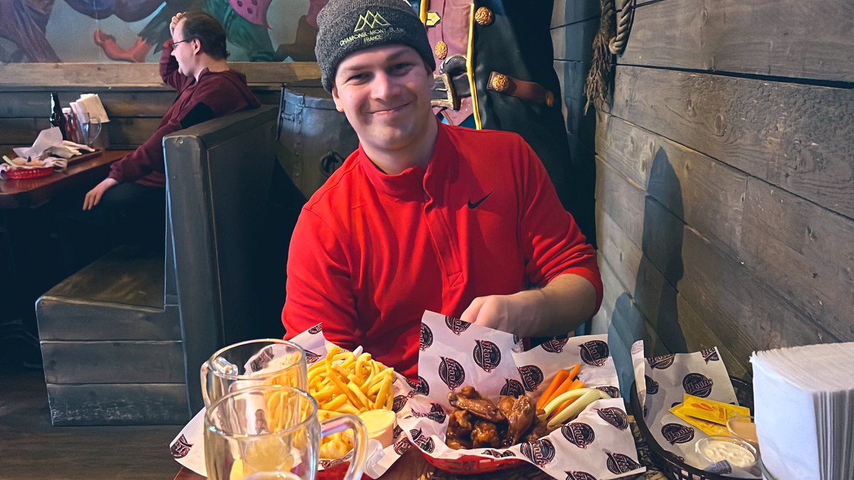 Suomessa visiitillä <a href="/websiis/">Veikka Vepsäläinen</a>