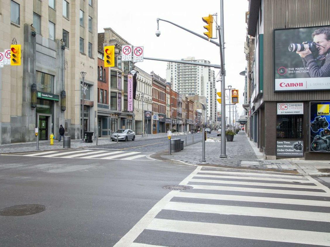 LFPress's tweet image. City hall spent $5M in 2021 on its downtown action plan. Is it working? tinyurl.com/mrkfw78f #ldnont