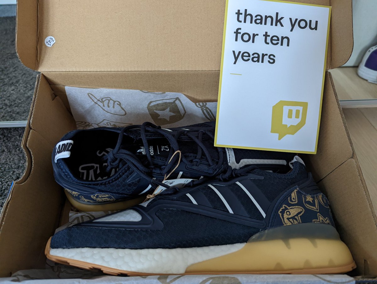 Forgot to post these when they arrived, but I got some sweet new shoesies from #Twitch because the company turned 10 last year. (I've been a part of it for 60% of that 💜)