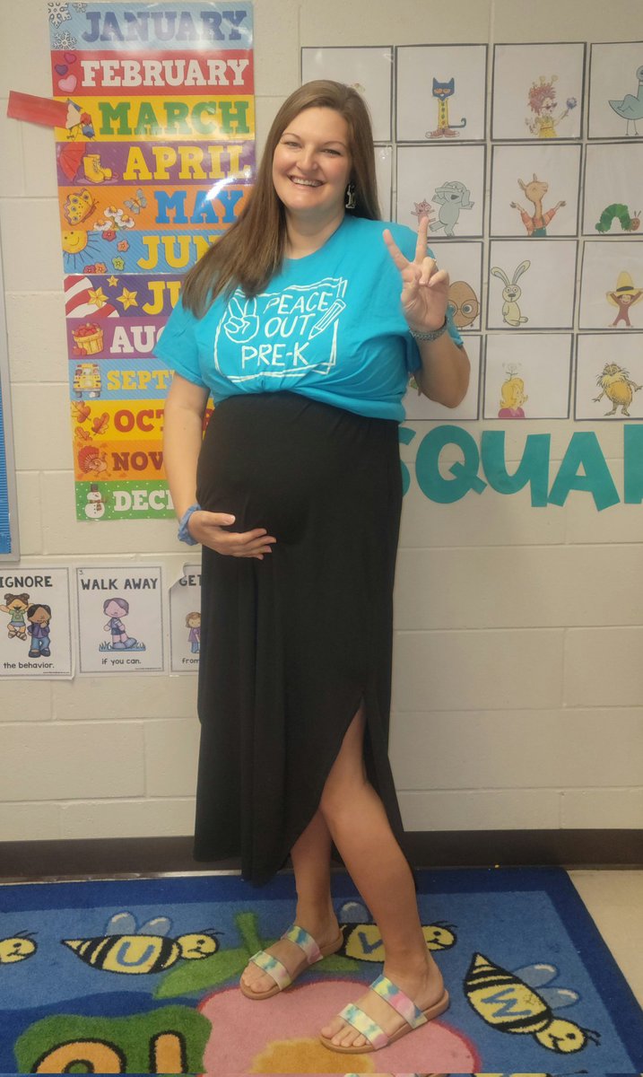 mhighbces's tweet photo. My last day with my kids before their 2 week spring break and I go on maternity leave for the rest of the year. ๐๐ดโ๐ผ #peaceoutprek #37weeks #prek #bces @JoniRoni01 @BCESMustangCity https://t.co/QXT4zR3oaa