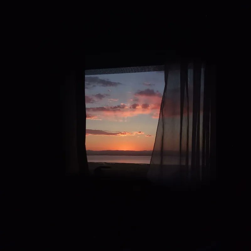 Dusk tweet media