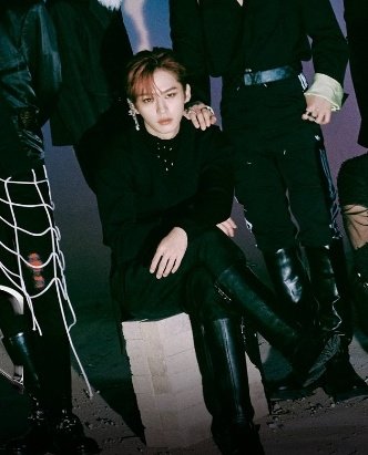 Ya ben varya bitmişim evim yanmış kül olmuş yok olmuşum ben ben off...