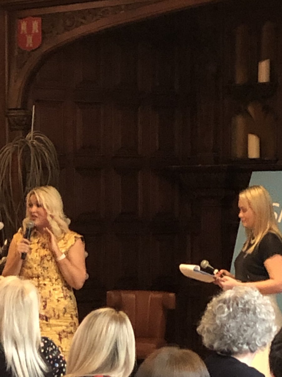 SusFulton's tweet photo. Thrilled to be appointed as a Trustee of @SmartWorksNCL and to have attended ‘An audience with @SaraDaviesCC’ #Inspiring #Diversity#Employability https://t.co/JUq2Up3F7J