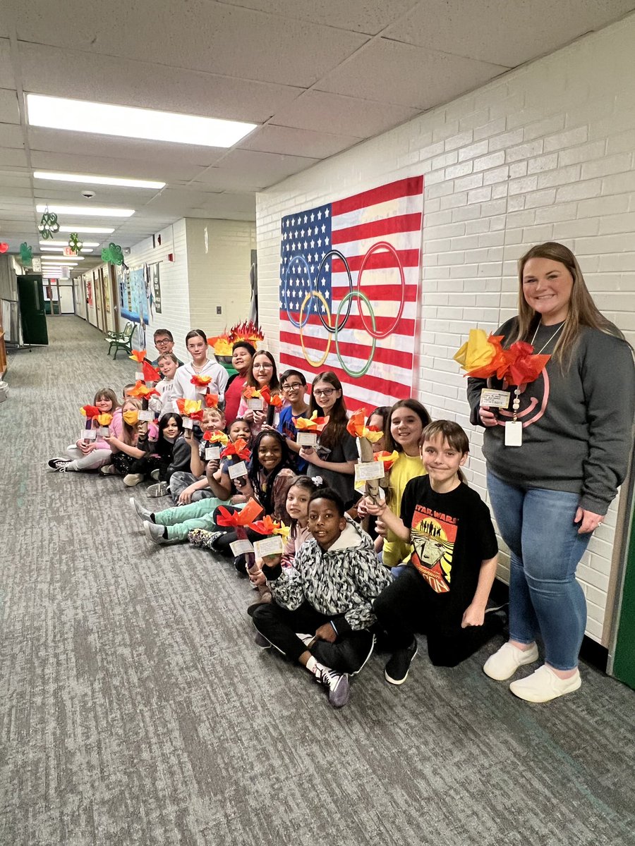 Mrs. Baird and her 4th grade Superstars have set big goals as March is Reading Month Olympians, and they are ready to go for the gold! 💚 #wearelamphere