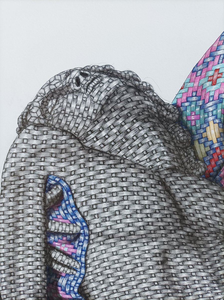 New​Drop​!! 🔥
Reflecting suffering through esan patterns

Technique :​ Draw a pen line on the canvas​ ✍️

Bamboo weave pattern + Thai silk pattern + European Renaissance
 <a href="/ethereum/">Ethereum</a> on @withFND! 🌐
👇🔥
foundation.app/@parinyanew4e/…

#NFTs #NFT #NFTdrops #FOUNDATION #artwork #Artist