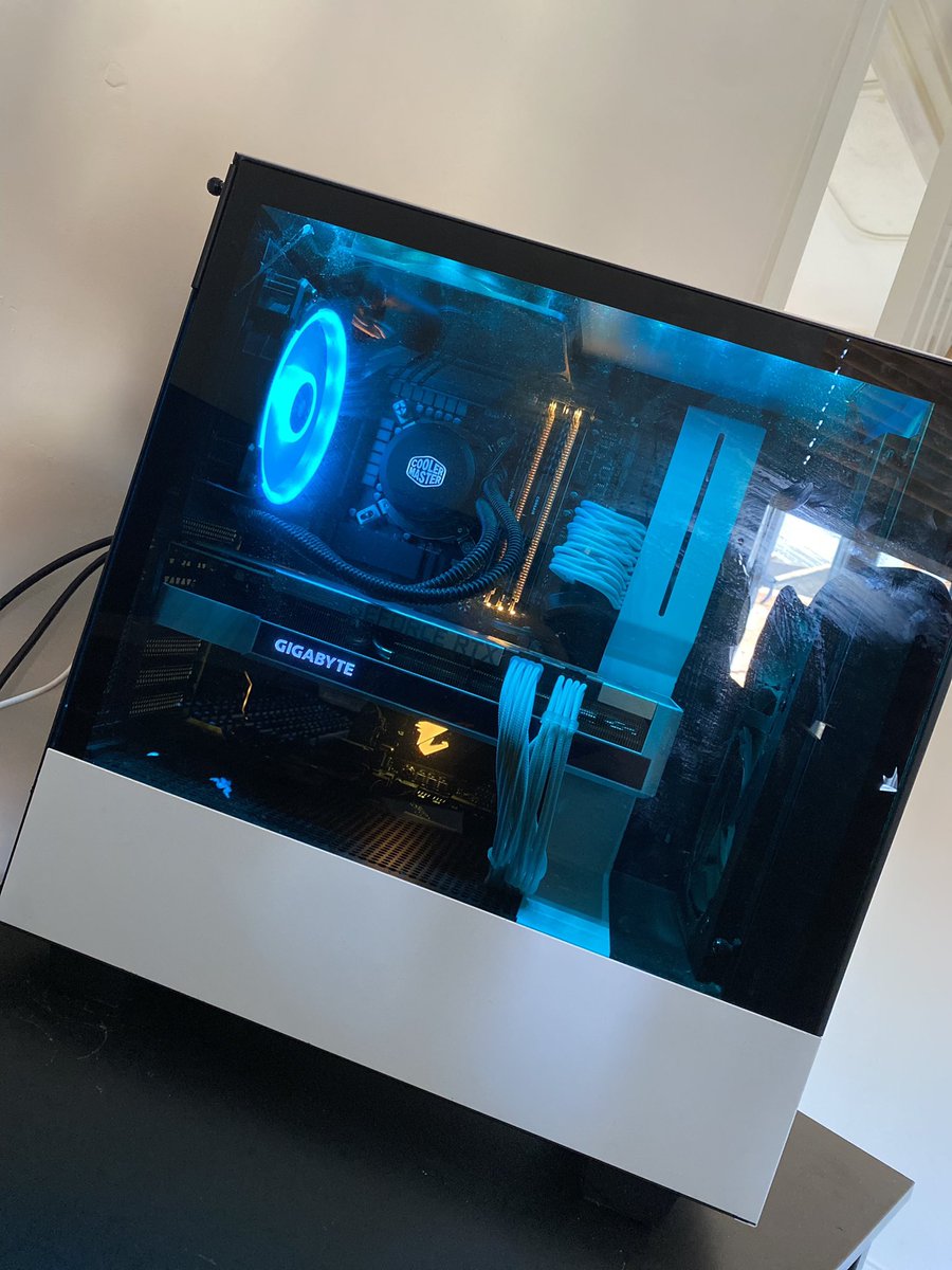 AzireBlox tweet media