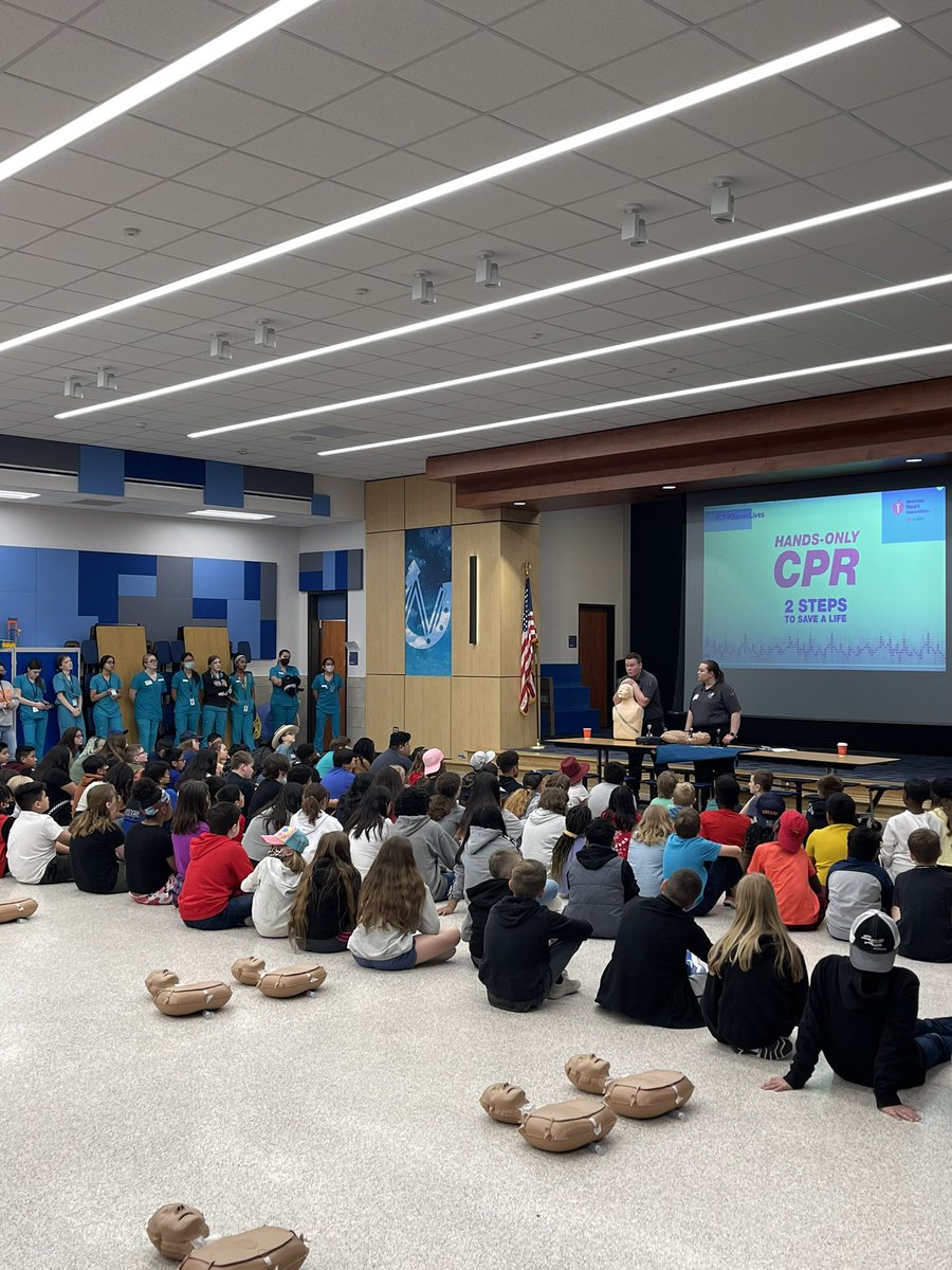 So proud of our <a href="/KO_HOSA/">KO HOSA 🩺</a> students! They are helping teach the <a href="/NorthamptonKISD/">Northampton Elem.</a> 5th grade students to learn CPR. Also big thanks to Harris County ESD11 for the partnership! <a href="/KleinOak/">Klein Oak HS</a>