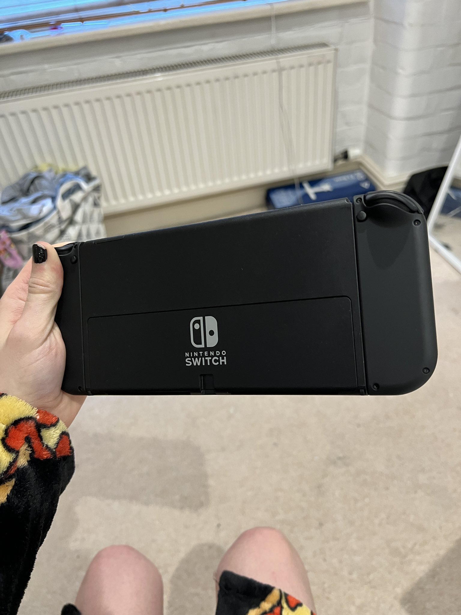 TW Pornstars 2 pic. 🌸 Pierbi 🌸. Twitter. finally got black joycons