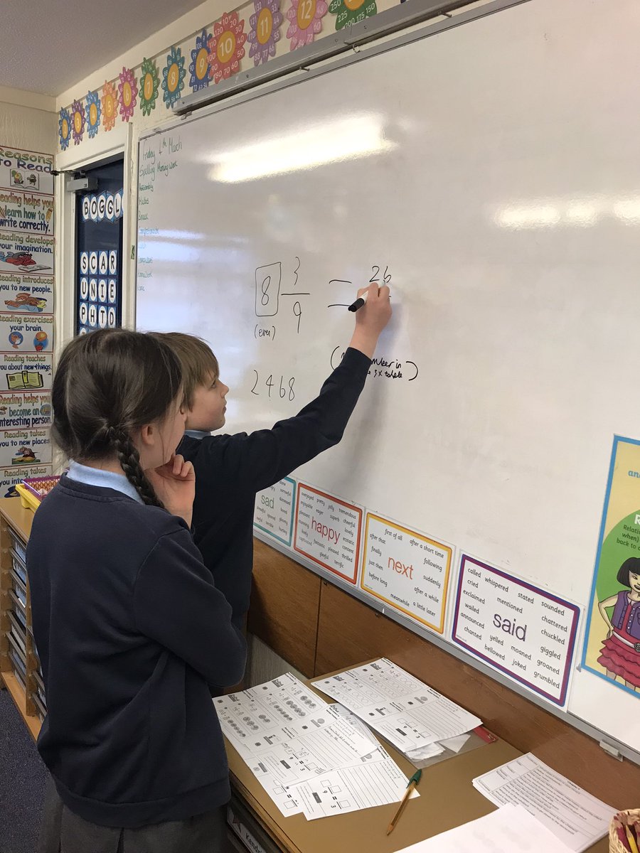 NethertonJI's tweet photo. Challenging maths for Year 5! Our two experts had a go to solve the problem with the class👩‍🎓👨‍🎓 https://t.co/fExIp9S3Pt
