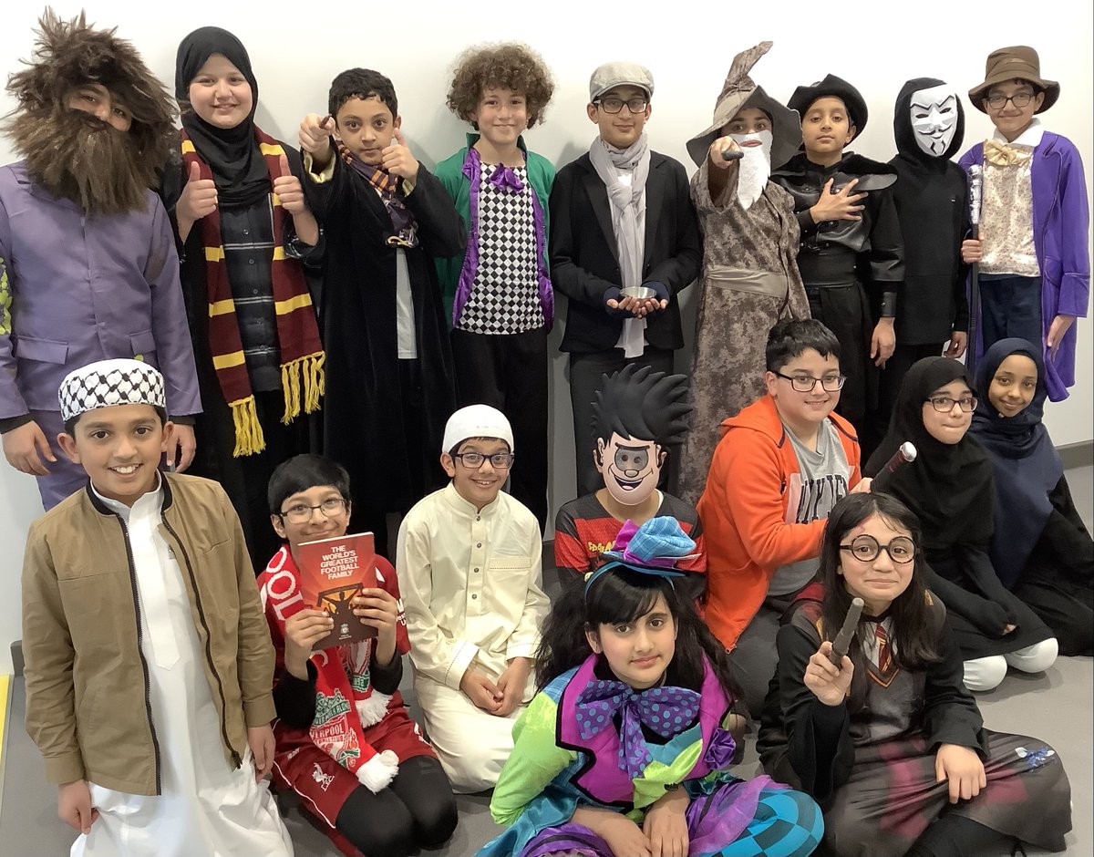 olive__preston's tweet photo. More photos from #WorldBookDay #Year6 #AmazingCostumes #LoveReading #LoveWriting #LoveLearning #Ambition #WeAreSTAR https://t.co/tTeHo01s4A