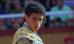 Hoy cumple 28 años el diestro mexicano 
<a href="/BRANDONCAMPOS_/">BRANDON CAMPOS</a>, nacido en Querétaro, estudió ingeniería en San Luis Potosí. Felicidades torero portaltaurino.net/enciclopedia/d… … …