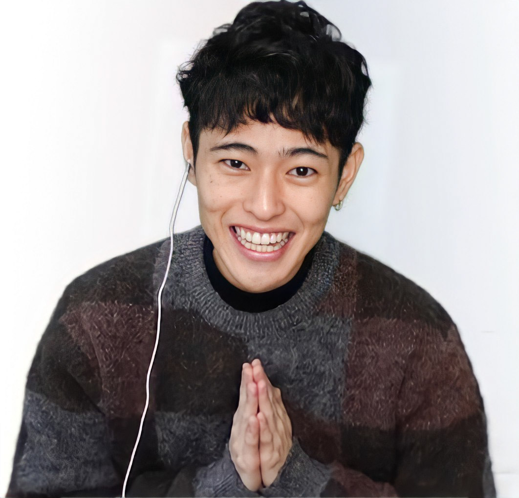 FumyVisuals's tweet photo. 📸 Youtube: eo official https://t.co/jjy4rXwHoP
