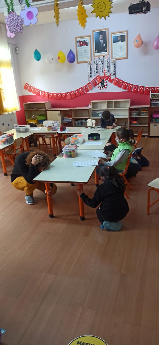 BagarasA's tweet photo. AFAD , farkındalık haftası  tahliye tatbikatı başarıyla gerçekleştirilmiştir . Doğru bilgi hayat kurtarır.,@sokemem https://t.co/KEXVib9iwx
