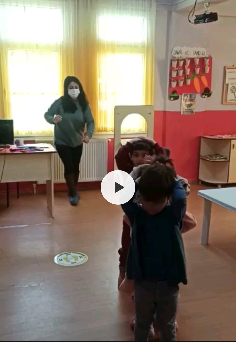 BagarasA's tweet photo. AFAD , farkındalık haftası  tahliye tatbikatı başarıyla gerçekleştirilmiştir . Doğru bilgi hayat kurtarır.,@sokemem https://t.co/KEXVib9iwx