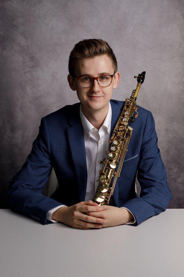 Dazzling Scottish saxophonist Richard Scholfield <a href="/sax_richard_/">Richard Scholfield</a> plays enduring music by Bach and <a href="/JayCapperauld/">Jay Capperauld</a> with local student saxophonists, Euan Kemp and Sam Haouchine <a href="/DAMusicSchool/">DAMusicSchool</a> <a href="/RCStweets/">Royal Conservatoire of Scotland</a> on March 12th 7.30pm
fb.me/e/30n8cePN5
£10 / U18s free <a href="/chambermusicsct/">Chamber Music Scotland</a>