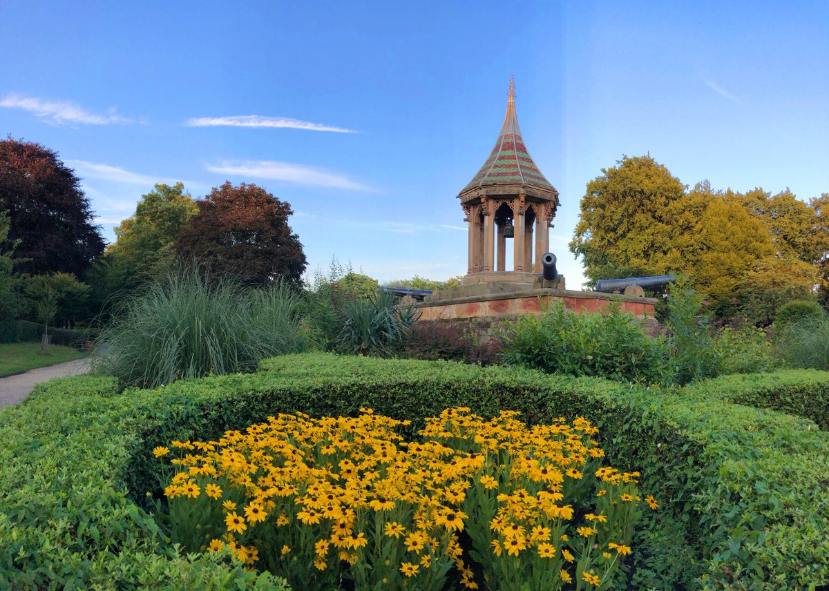VisitNotts's tweet photo. Did you know J.M Barrie is thought to have based Neverland from Peter Pan on The Arboretum in Nottingham City Centre? 💚

📍 The Arboretum
📸Liyuan Liu
#LoveNotts https://t.co/UlPGsSMr01