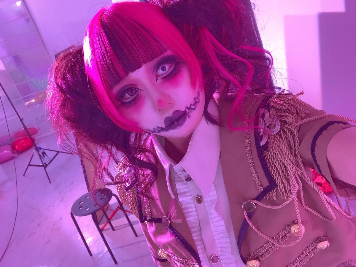 希少価値の高い白塗りアイドル 推してみる？