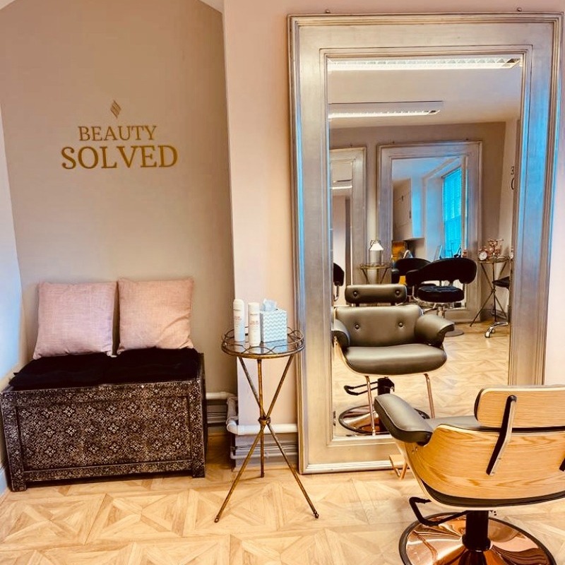 HairSolved's tweet photo. Our Bristol Salon has had a makeover and we love it. It is now even more warm and welcoming; with a beautiful new consultation area to put you at ease as soon as you arrive.
FInd out more about our team of hair loss experts.
#hairlossexperts