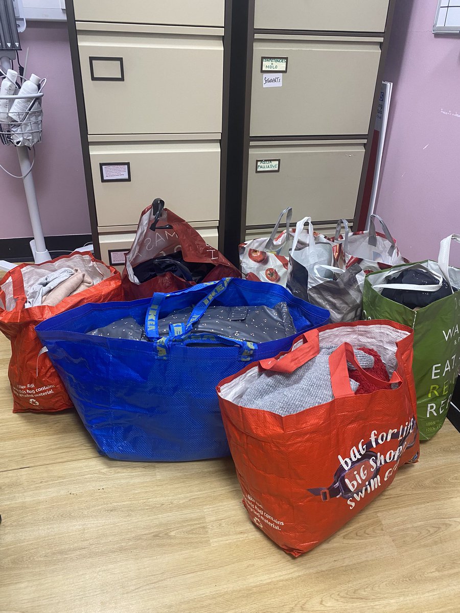 All packed and ready to send to Poland for the Ukraine Crisis Charity 🇺🇦 #StandWithUkraine️ <a href="/rachel_sansbury/">Rachel Sansbury</a> @HowlesJohn <a href="/LancsHospitals/">Chorley & Royal Preston</a>