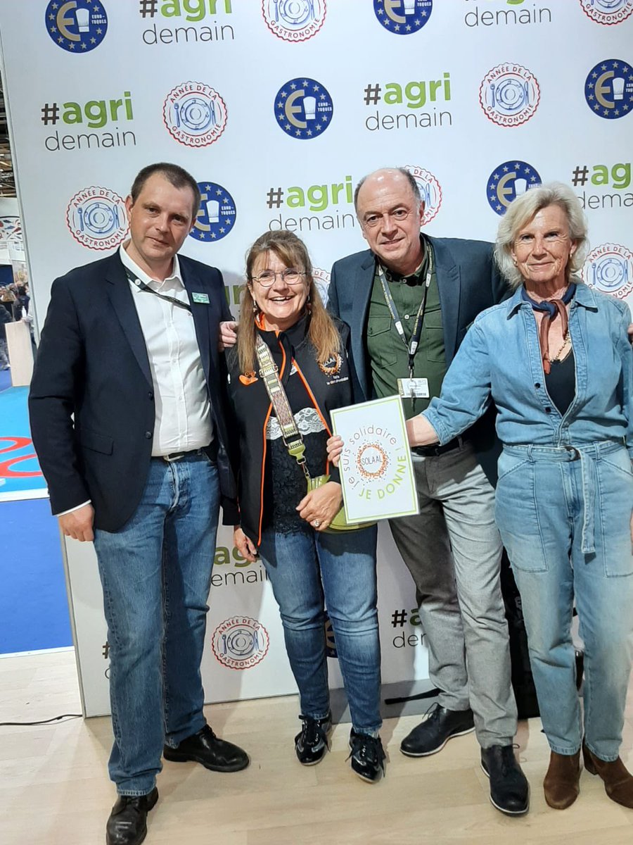 Merci à <a href="/Agridemain/">#agridemain</a> pour leur soutien et pour ce bel échange 🤗🥰! #DonAgricole #SIA2022 #SIAdesretrouvailles <a href="/SolaalSud/">SOLAAL Sud</a>