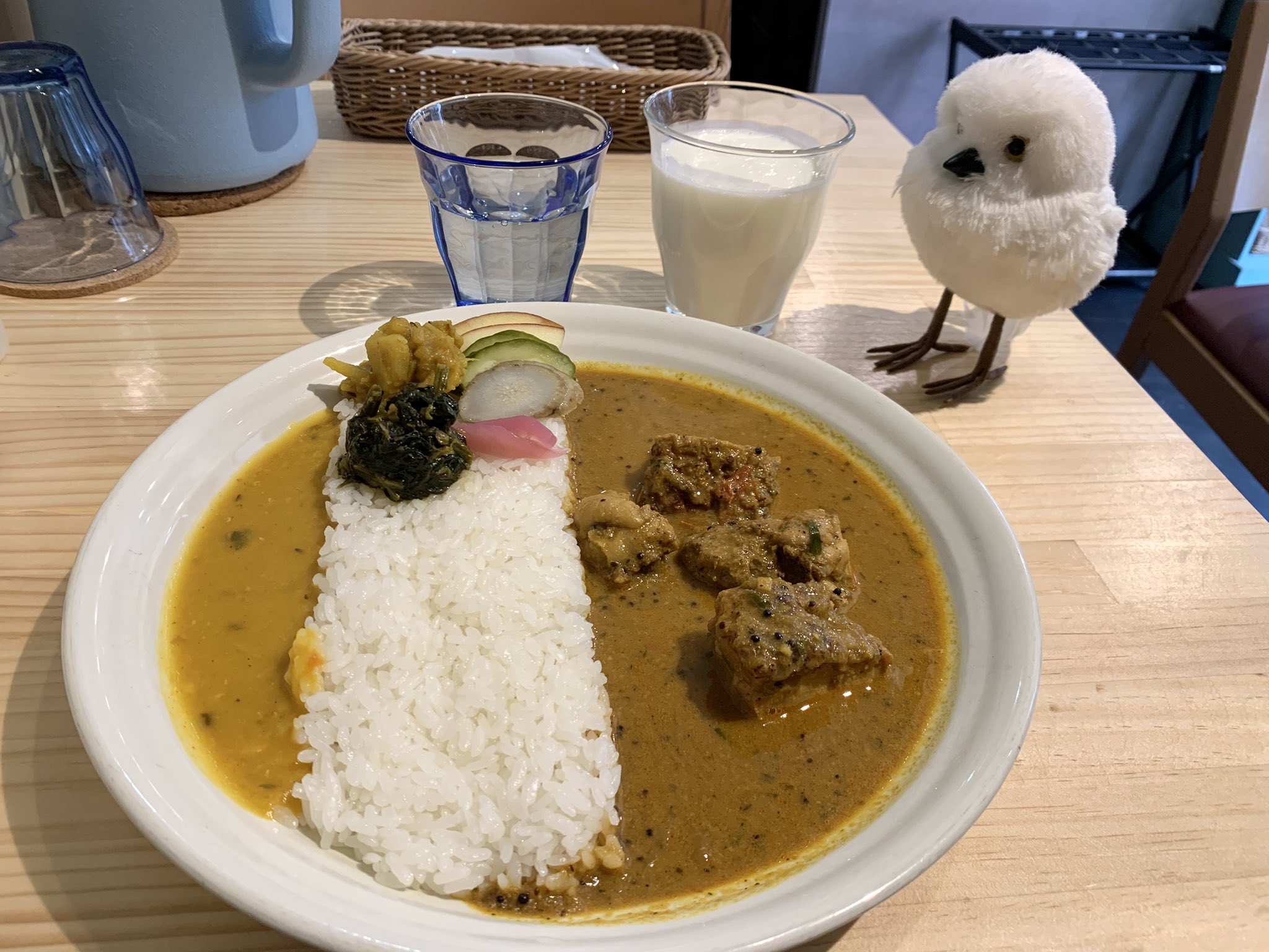 神田 カレー オリエンタルバル桃の実 Momohongo Twitter