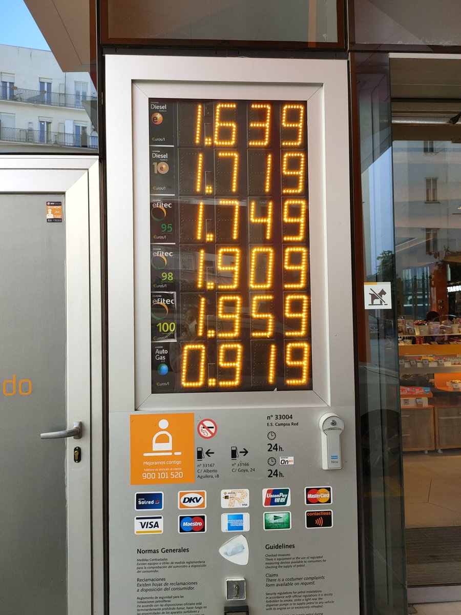 CuchiMunicio's tweet photo. @SocialDrive_es @movimiento140 Hace un rato, en Madrid https://t.co/RA1xLbwhti