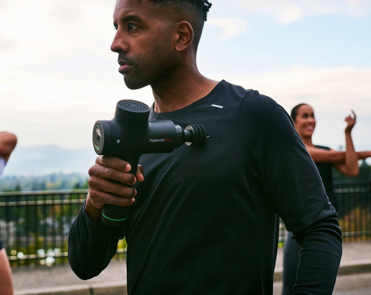 creativenewtech's tweet photo. Hyperice Hypervolt Plus -  Pro performance

Warm up and recover like the pros with this iconic ultra-premium percussion device. Seriously strong, aesthetically sleek, and unbelievably quiet: the best of the best.

#hyperice #HypericeIndia #hypervolt #hypervoltplus #massagegun https://t.co/cyCAj4F6nL