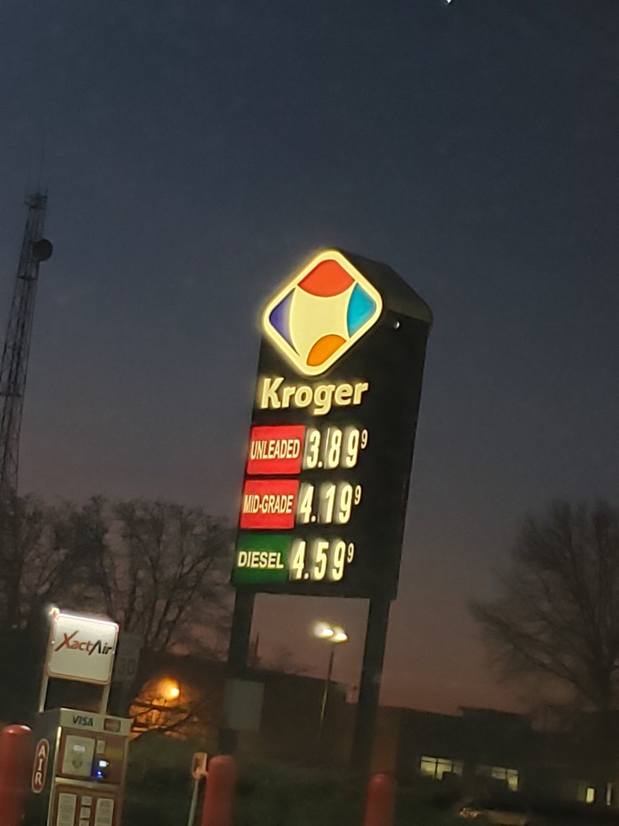 heber34's tweet photo. @Edd_Campe @m_ebrard @lopezobrador_ La gas en en indiana esta subiendo https://t.co/vWDMWAbRf8