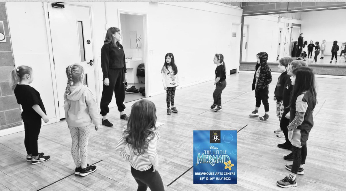 PSABurton's tweet image. Our PSA Burton students have been working hard on their rehearsals for ‘Little Mermaid JR’! 💙 #PSA #Burton #LittleMermaidJR #rehearsals #stageschool #musicaltheatre #singing #dancing #acting #drama #stage #theatre #Disney
