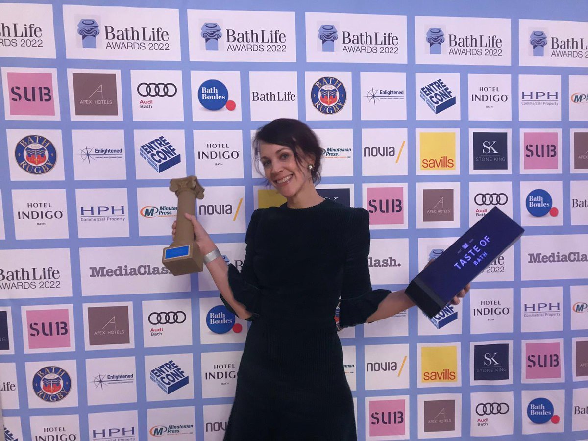 francescabeauma's tweet photo. Last night at the @BathLifeAwards where @PersephoneBooks won for Best Creative. https://t.co/SuYH3OhmDA