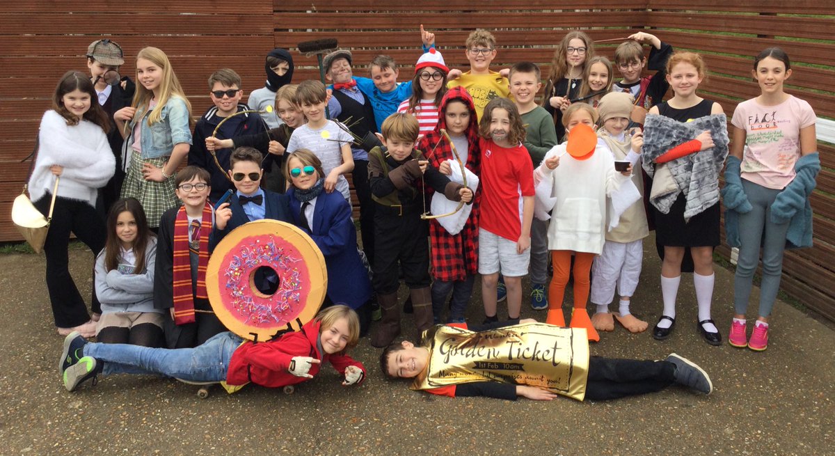 birdhamschool's tweet photo. We’re getting into role in Kingfisher class - how many characters can you name?!

#WorldBookDay #worldbookday2022 #bookcharacters #gettingintocharacter #namethatbook #namethatcharacter #lovereading #lovelearning #primary #teaching https://t.co/P7N14Efkhy