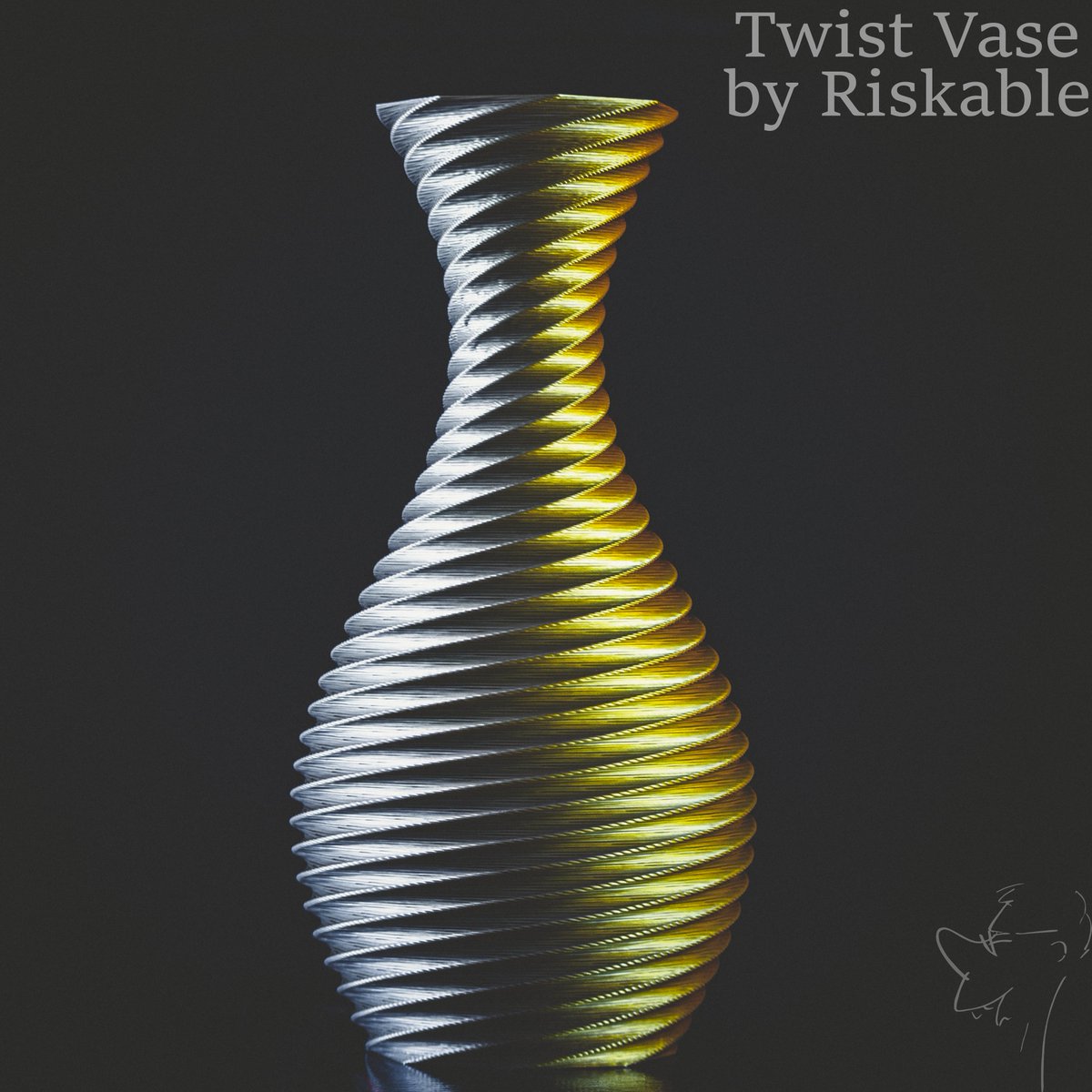 HeinoK1's tweet image. "Everything is nothing with a twist"

Awesome Textured Twist Vase by @riskable in amazing Gold-Aluminium dualcolor filament by @FilamentRedline 

prusaprinters.org/prints/24159-t…