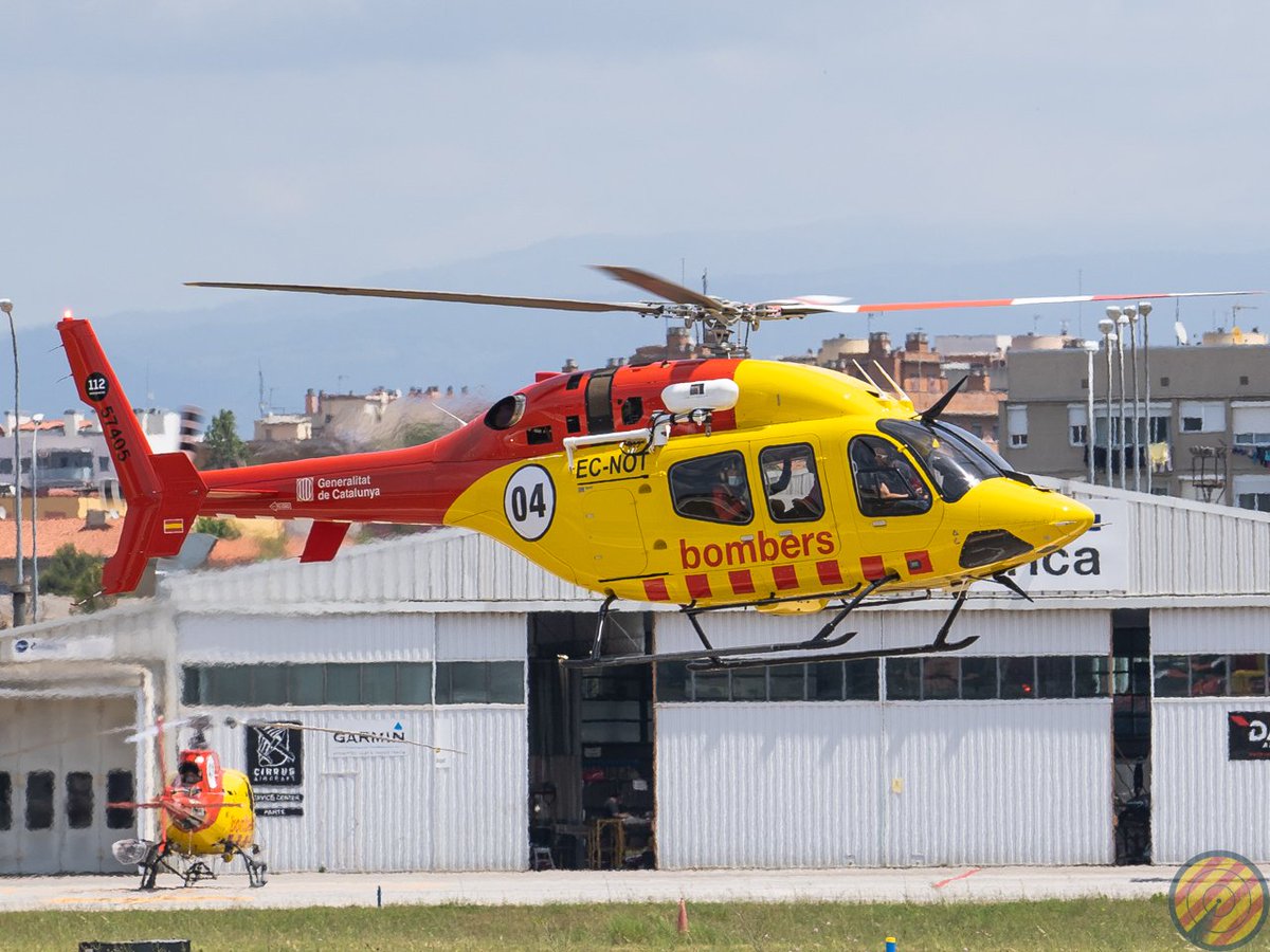 FlightradarCAT's tweet photo. Sembla que ha passat quelcom greu a la zona de Núria i el parc natural de la Capçalera del Ter. Actius a la zona el 50.04 EC-NOT dels @bomberscat #GRAE i l'Hotel2 EC-NRK del @semgencat (foto de quan encara era OE-XOO) #transitaeri #transitaeriCatalunya https://t.co/9a44rnWq7J