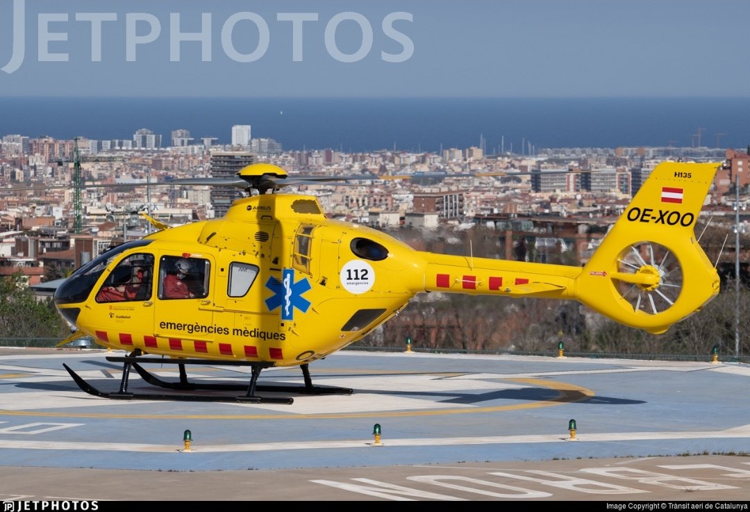 FlightradarCAT's tweet photo. Sembla que ha passat quelcom greu a la zona de Núria i el parc natural de la Capçalera del Ter. Actius a la zona el 50.04 EC-NOT dels @bomberscat #GRAE i l'Hotel2 EC-NRK del @semgencat (foto de quan encara era OE-XOO) #transitaeri #transitaeriCatalunya https://t.co/9a44rnWq7J