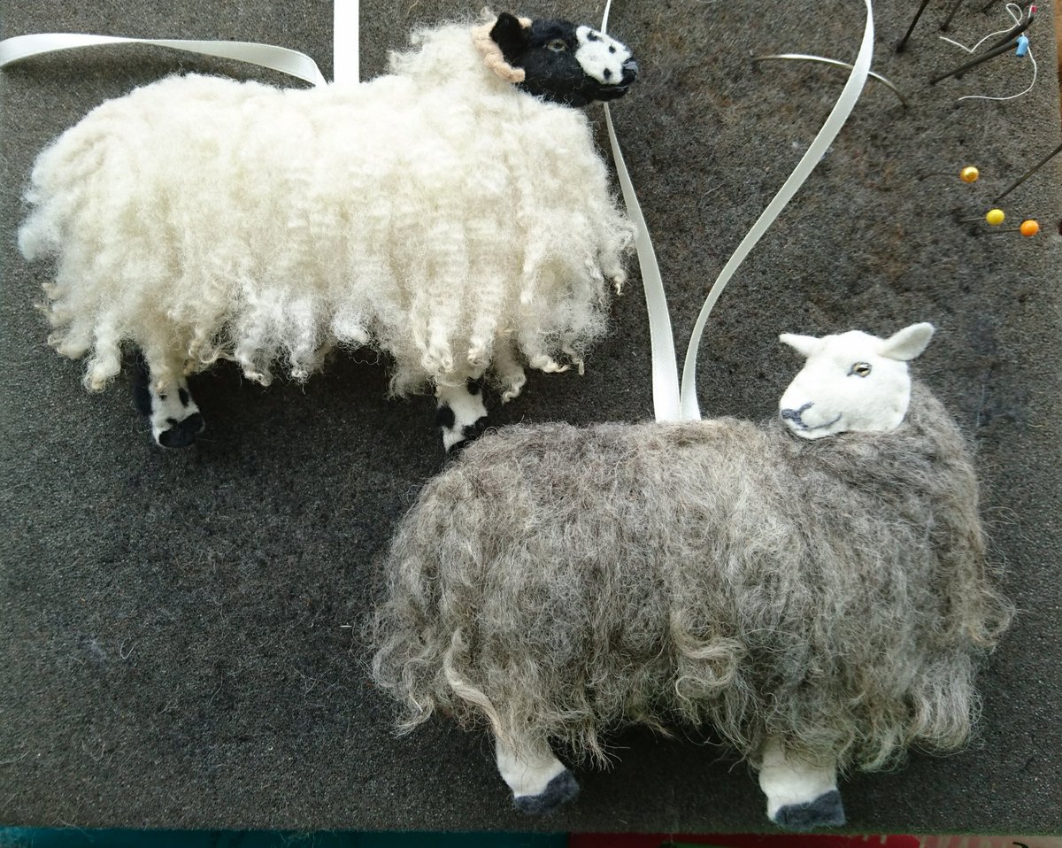sheepinstitches's tweet photo. Just completed this pair, both native, British breeds; the #Herdwick and the #RoughFell https://t.co/M4gSwuBcXj