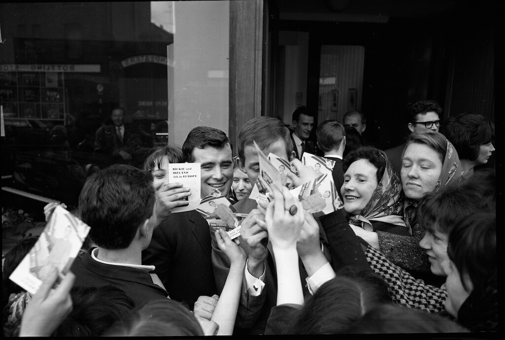 Lensmen_Visual's tweet photo. Today’s #FamousFriday at Lensmen is a famous Irish singer from the 60s Dickie Rock!
#Lensmen #IrishPhotoArchive #IrishMusic #DickieRock https://t.co/d9jxv4ZGPQ