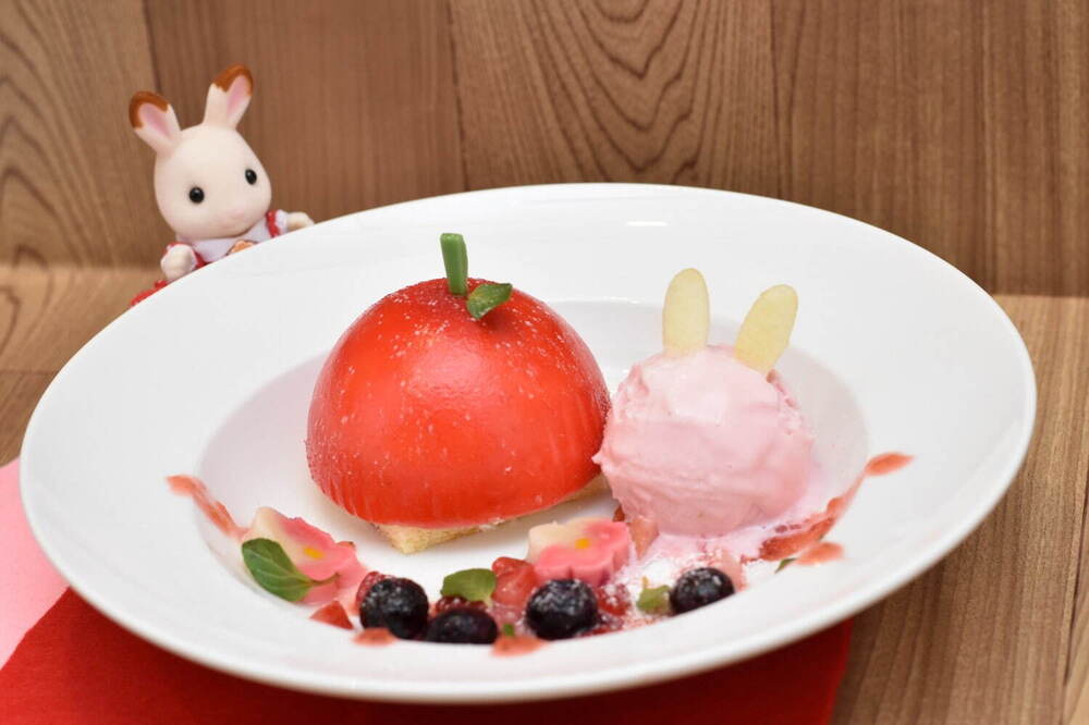 fashionpressnet's tweet photo. 企画展「シルバニア村のおいしい時間」のグッズ＆コラボカフェ情報追加、松屋銀座で開催へ - https://t.co/adeGa3yrJP https://t.co/zM06rZfTLd