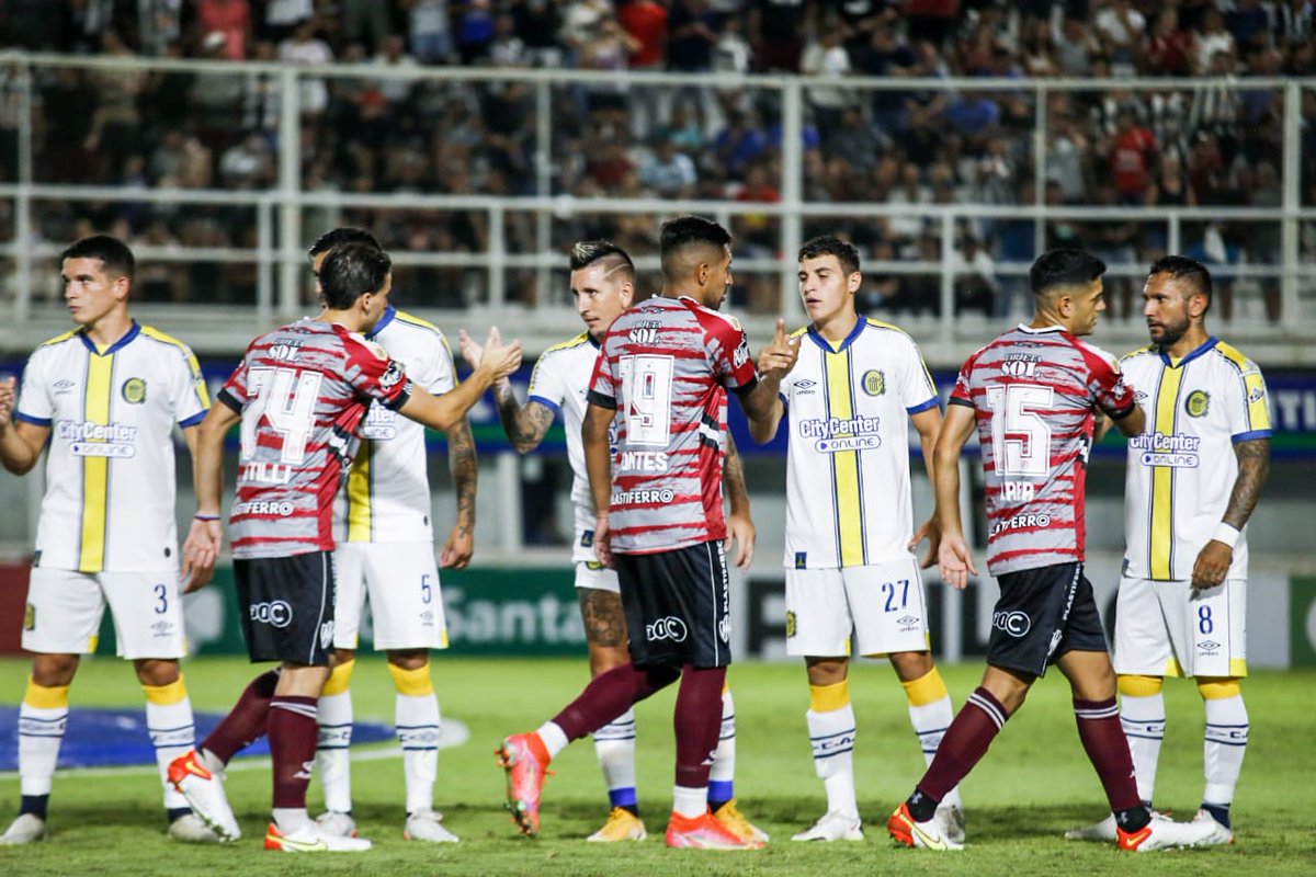 AleSandez19's tweet photo. Fecha 5 #CopadelaLiga @cacc_sde fue derrotado por 0- 1 en  su 🏟 #AlfredoTerrera luego de casi un año de regresar a su juego en el Barrio Oeste. El tanto canalla fue  de Almada a los 67 m, y #Becchio erro un penal sobre el final del partido.@CanchaAbierta1 https://t.co/6m23oGXvlD