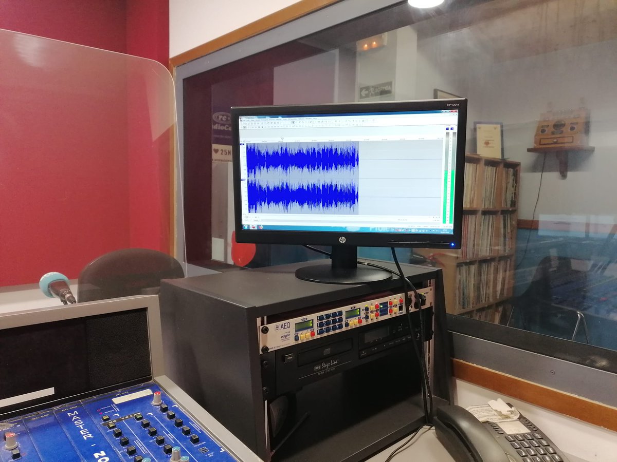 radiocanetdemar's tweet photo. Torna'ns a escoltar!
https://t.co/8PVmyfE4NR
-#Informació @ajcanetdemar @ccmaresme
@tempscanet
-#DOBLE #PERFIDIVENDRES de #Teatre:
"El silenci dels telers"#CiaMariaCasellas @TMCanet
"Perfectes desconeguts"#PremiPedracastell @ElCentruCanet
#RosegallGT
-#CINE Mireia
-@oriolugo https://t.co/L5aQCglcFQ