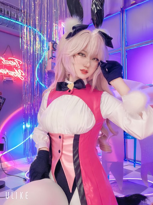 Twitterのコスプレ画像26