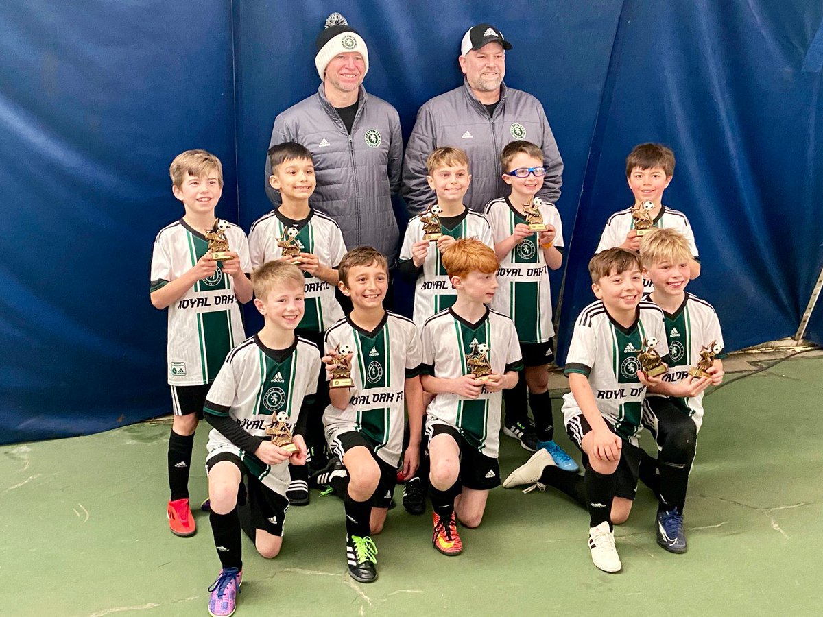 ROFC_Coach_Todd's tweet photo. Royal Oak FC 2012 Boys Green - U11 Boys Red 2nd Session '22 Division Champions!  Thank you @totalsoccerRO for another great winter season! 

#RoyalOakFC | #ROFC | #ROFCNation https://t.co/BFJjNxZDe5