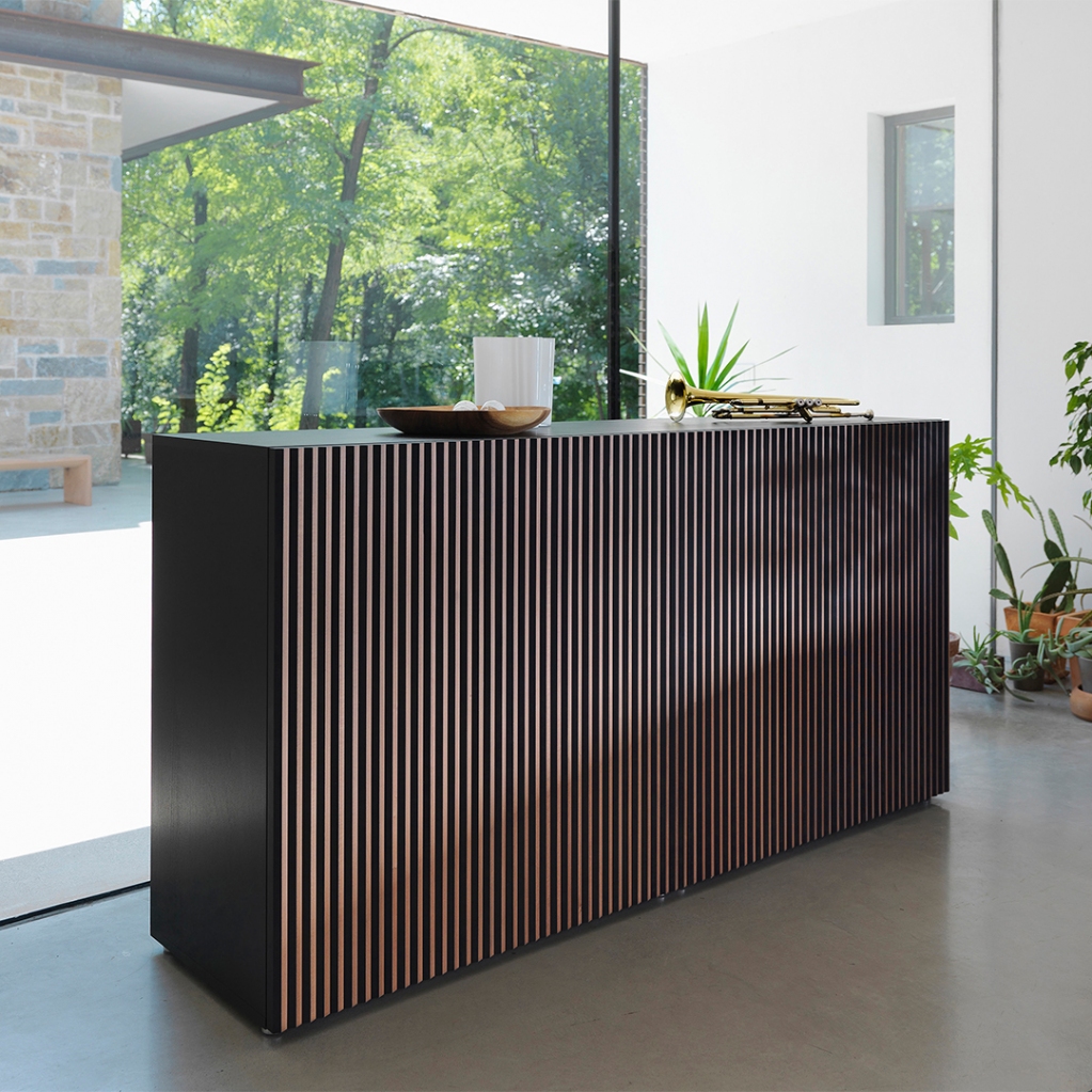 hormdesign's tweet photo. Leon Wood was born in 2002. A sideboard inspired by “Ploughed Fields”, a work by Leon Tarasewicz, exhibited at the Venice Bienniale in 2001. Art beyond design. https://t.co/ZIp1rZMi2b https://t.co/3cF7wQo2SF