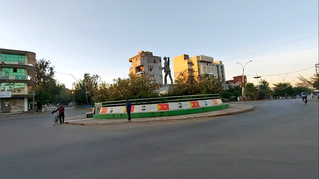 Haphtom's tweet photo. Ethiopian drone strike hit #Shire city, earlier today, targeted civilians.
ስርዓት ኣቢይ ሎሚ 25 ለካቲት 2014 ዓም ረፋድ (5፡00 ከባቢ) ኣብ  ከተማ #ሽረ ናይ ድሮን ደ���ዳብ ፈፂሙ፡ ኣብ ሲቪላት ጉድኣት ኣብፂሑ።
#Tigray
(Pic - Shire city) https://t.co/7KV03hTkxT