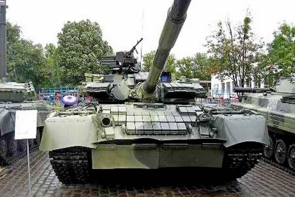 o_gilvi's tweet photo. Забытый украинский Т-80БВД. https://t.co/33wScy3dKb