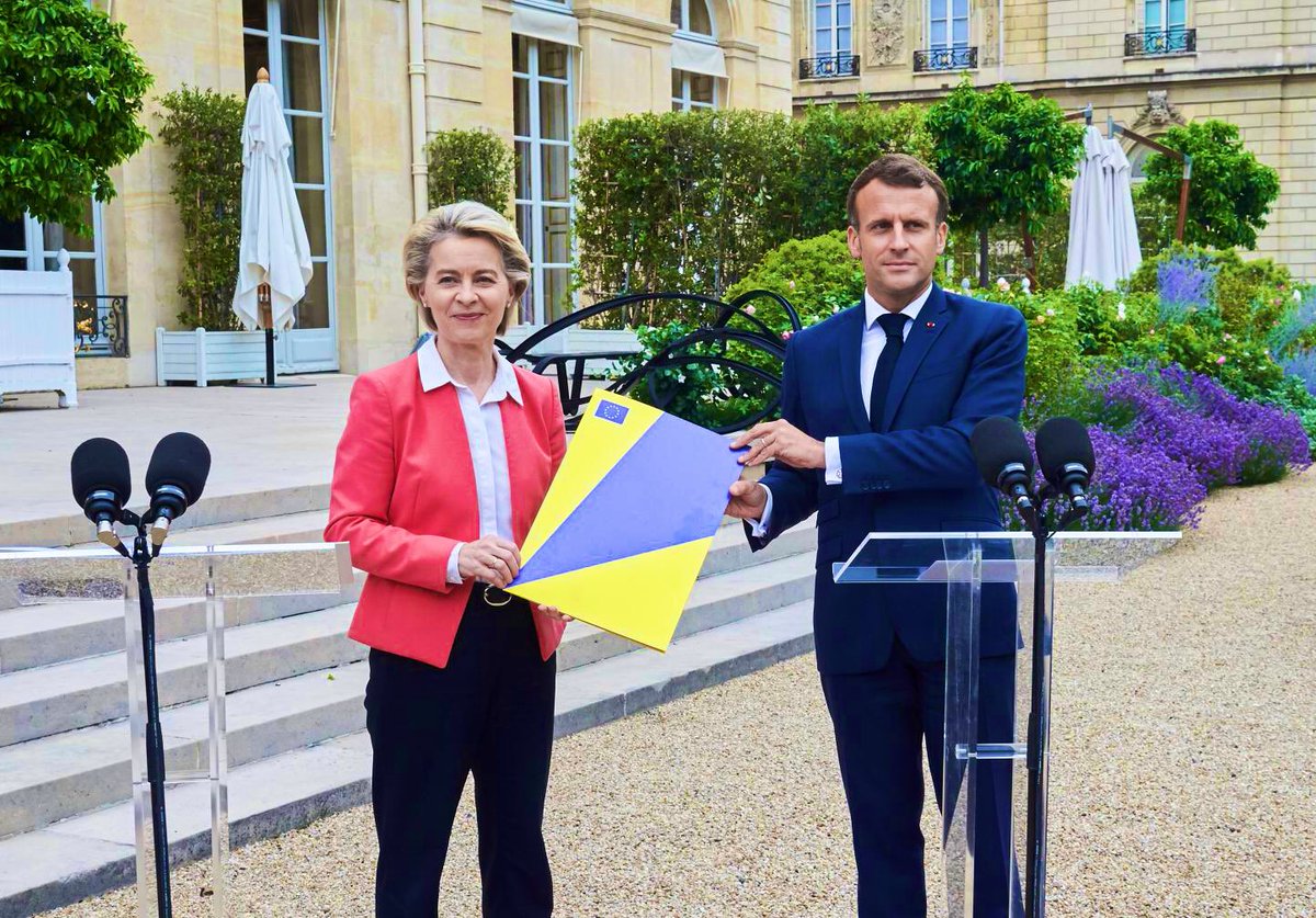 Clément Beaune tweet media