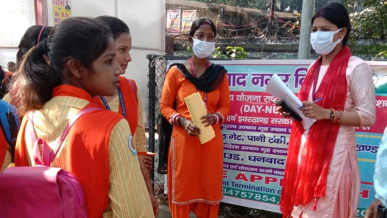 SafeApproachNGO's tweet photo. अवेरनेस्स प्रोग्राम 

#donate #DHANBAD #SAFEAPPROACH #NGO #SHELTERHOME https://t.co/xeYloCZmXK