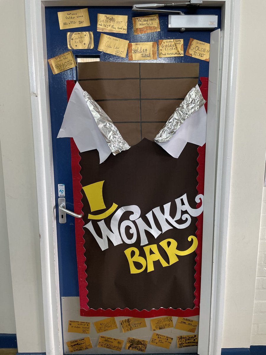 In line with the Charlie and the Chocolate Factory theme, Year 4 now have a Wonka Bar for a door!! Just look at all of those amazing Golden Tickets🤩✨🍫 <a href="/WargravePrimary/">Wargrave C of E Primary School</a> #WorldBookDay