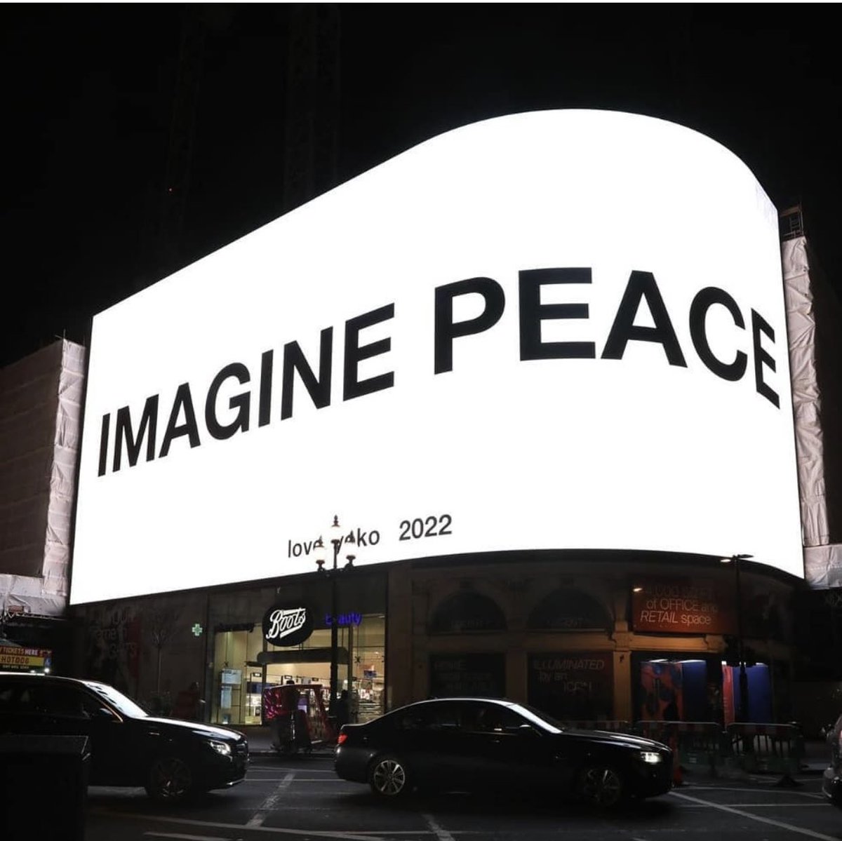 “When you're imagining peace, you can't kill anyone. That's good isn't it?” Yoko Ono

🕊
